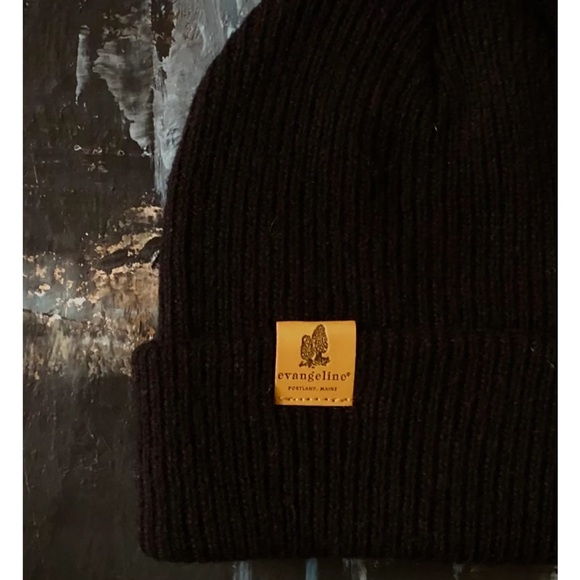 Evangeline Lambswool Beanie - Picture 4 of 5